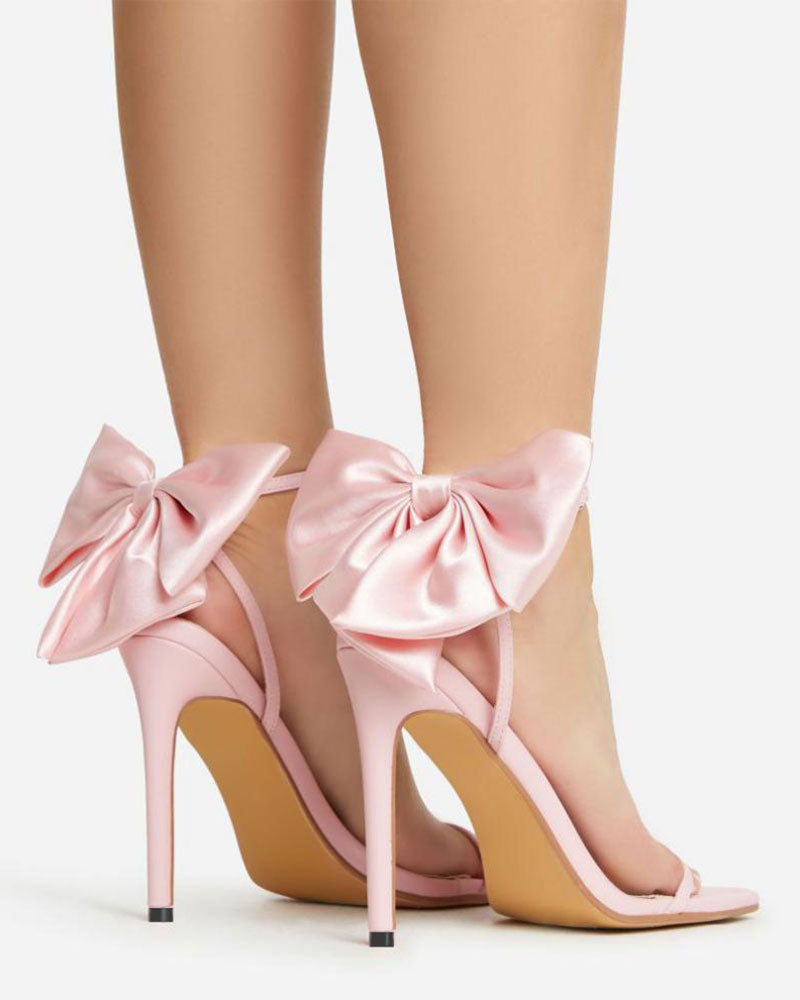 Big Bowknot Rocking Square Toe Sandals